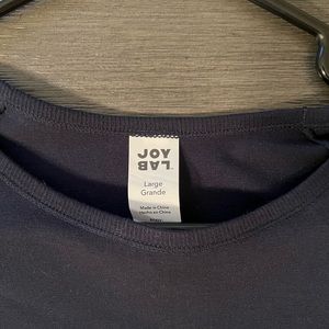 Joylab Large tshirt